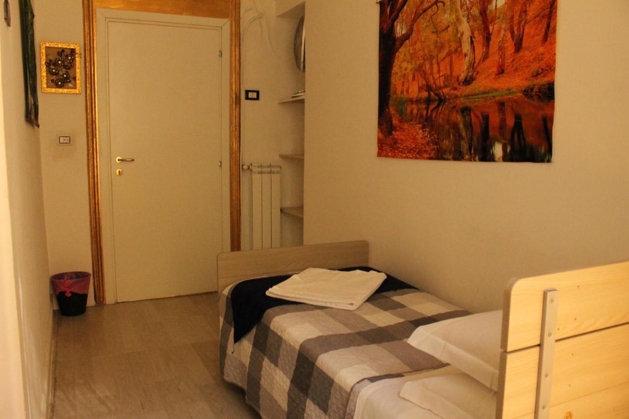 Roma paradise Bagian luar foto